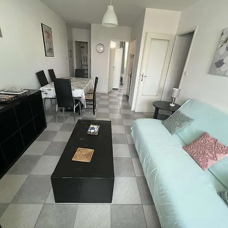 Appartement T3 En Bord De Mer, Parking Prive, Animaux Admis, Non-fumeurs, Proche Commerces Et Pistes Cyclables - Fr-1-324a-59 *